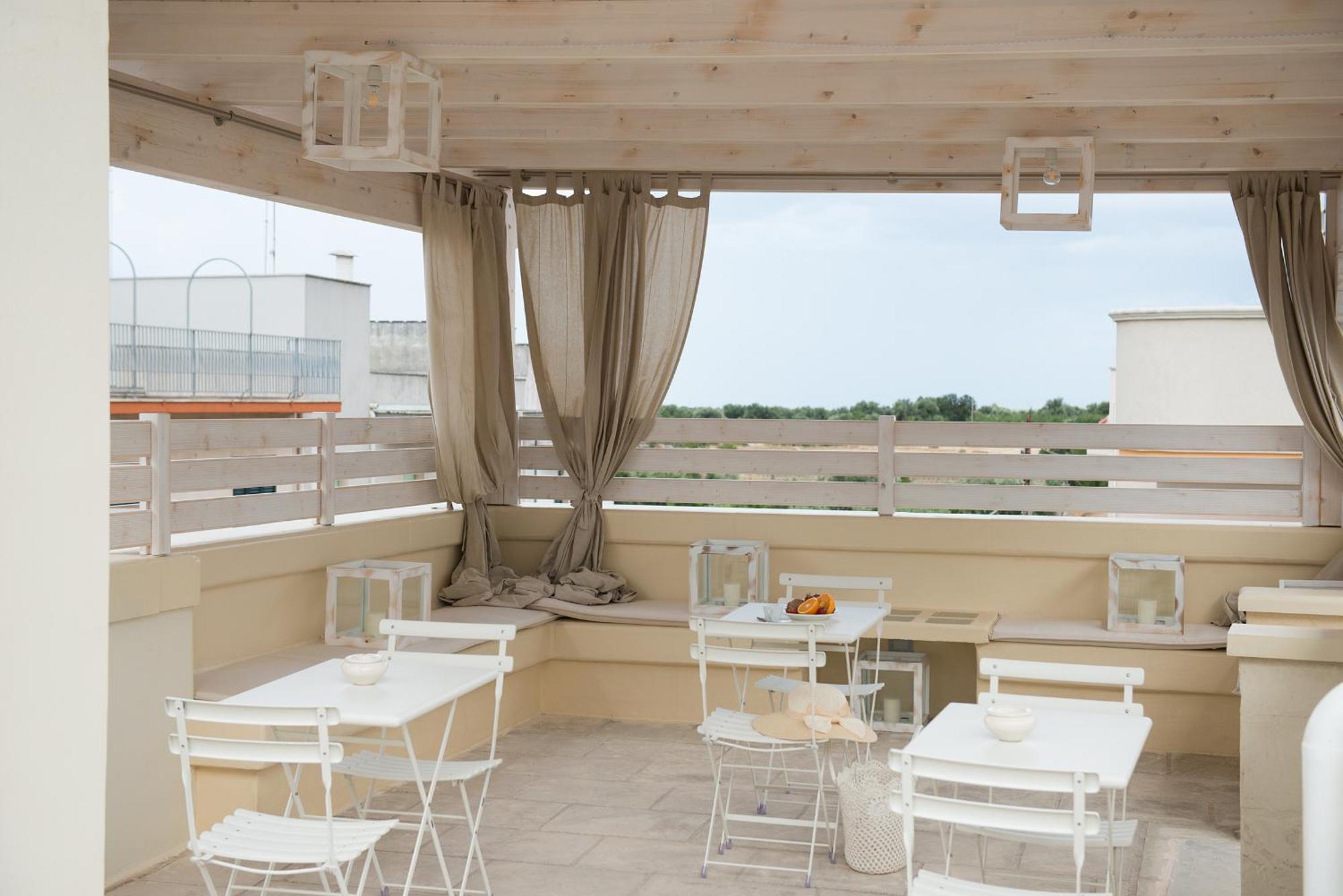 Antica Via Roma B&B E Relax Montalbano  Exterior photo