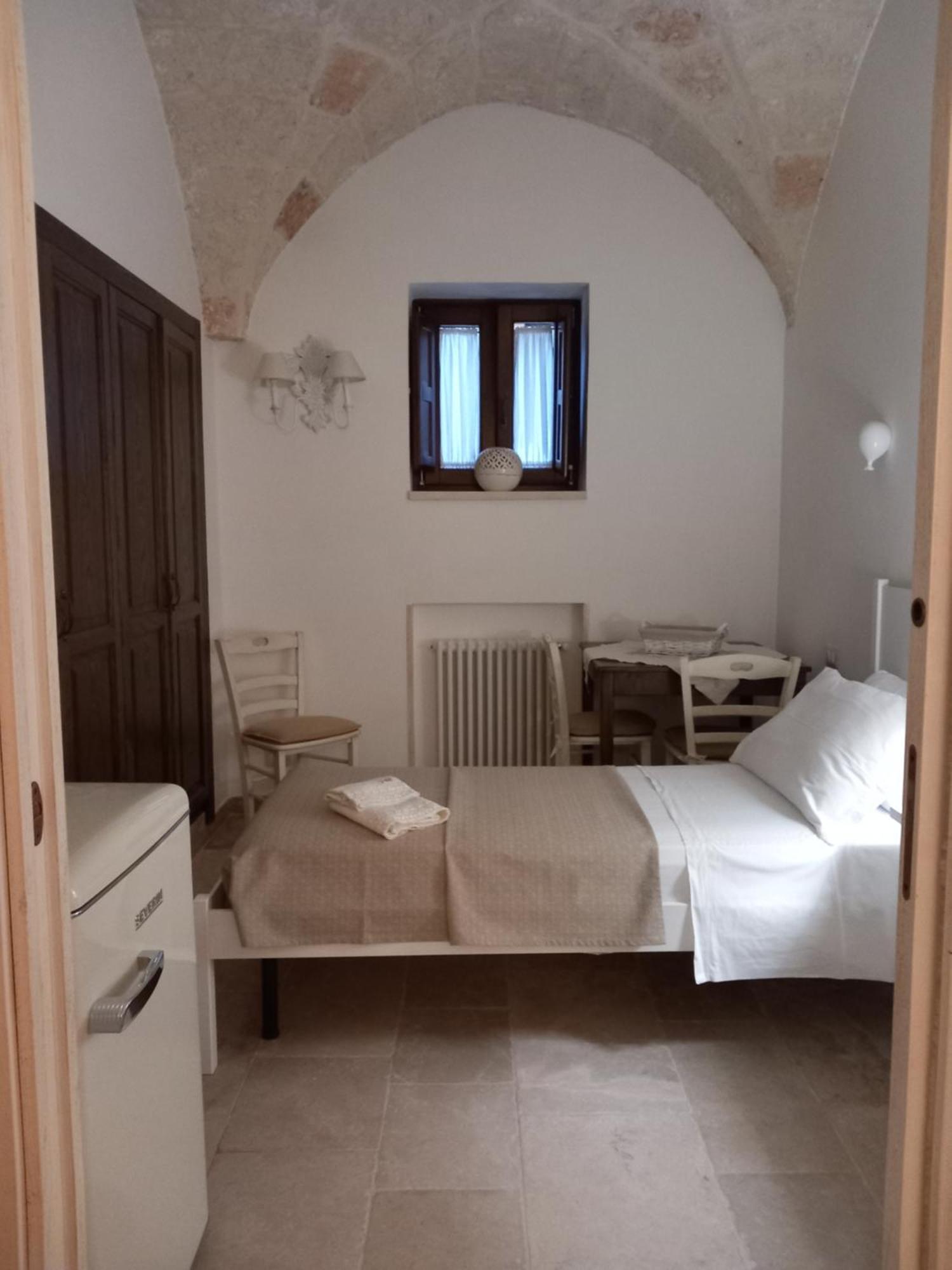 Antica Via Roma B&B E Relax Montalbano  Room photo